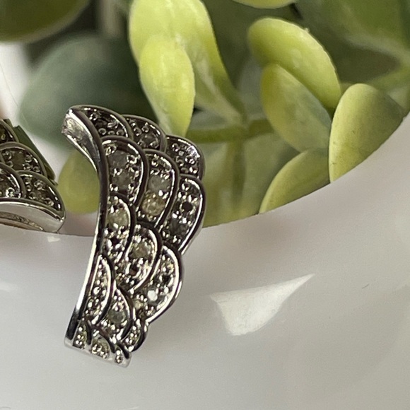 1/4ct Diamond Angel Wing earrings . Silver 925 Genuine Diamond - Picture 5 of 6